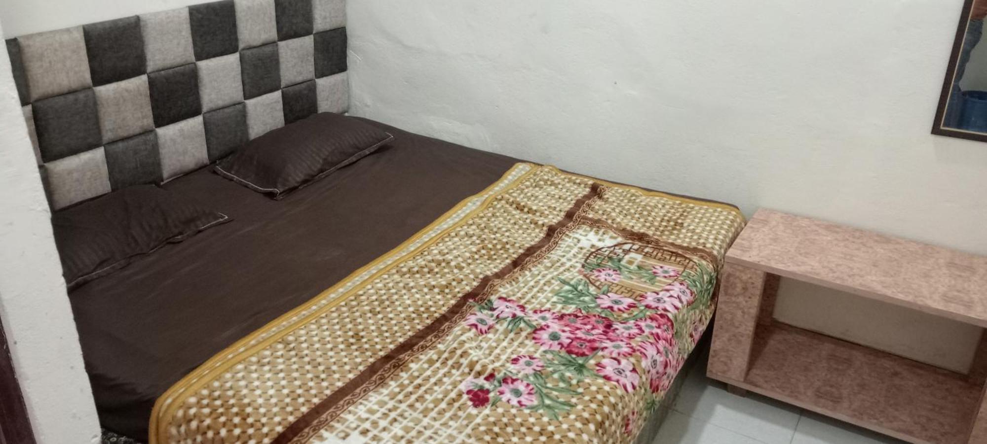 Shree Maya Home Stay Ujjain Phòng bức ảnh