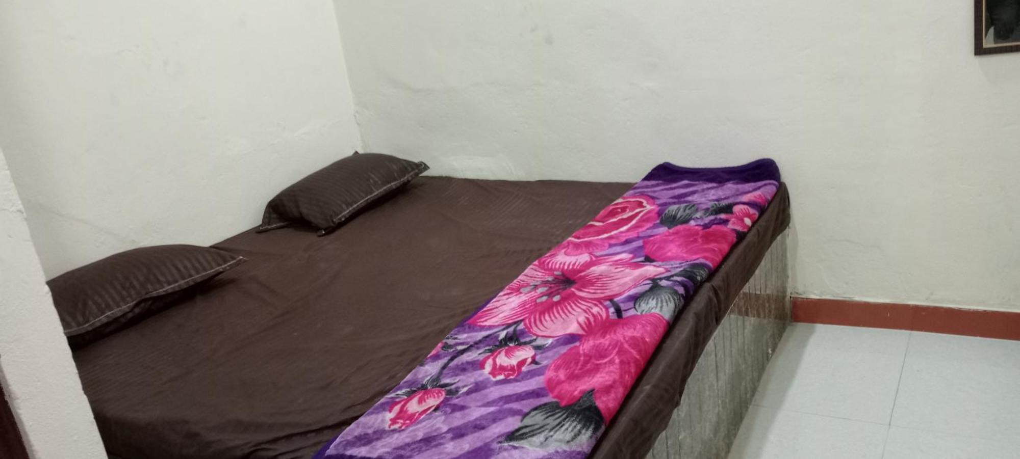 Shree Maya Home Stay Ujjain Phòng bức ảnh